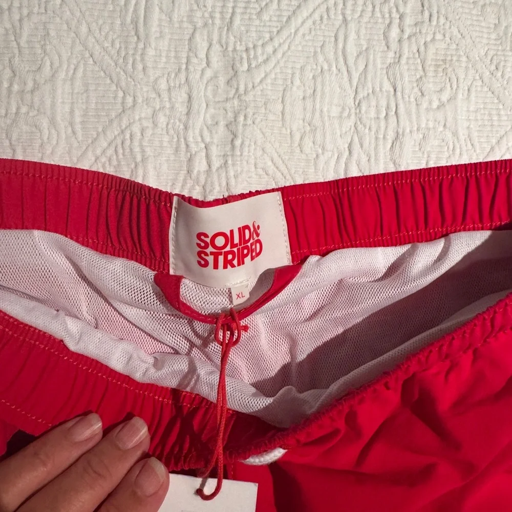 NWT Solid and Striped Men’s XL bathing suit
